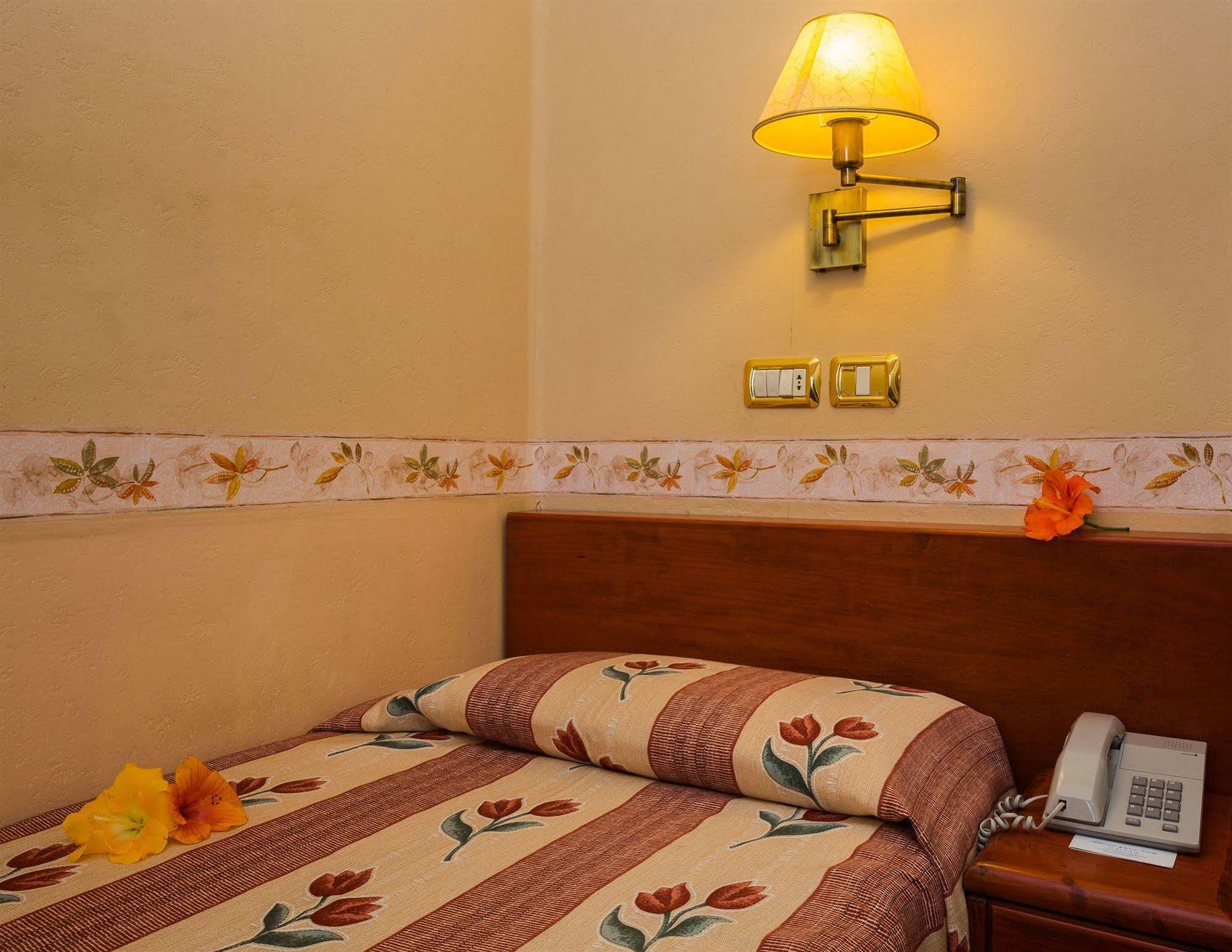 Hotel Monopol Puerto de la Cruz  Exteriör bild